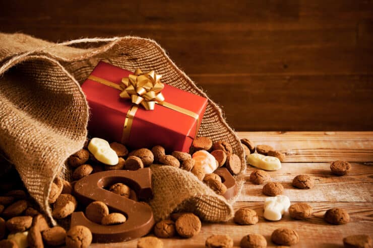 Trakteer met Sinterklaas de lekkernijen van Bakkerij Nollen